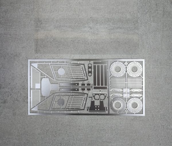 FERRARI F40 LM – Photoetched part 3 1/18