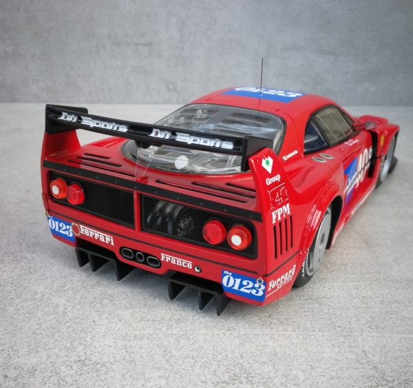 FERRARI F40 LM – Diffuser 1/18