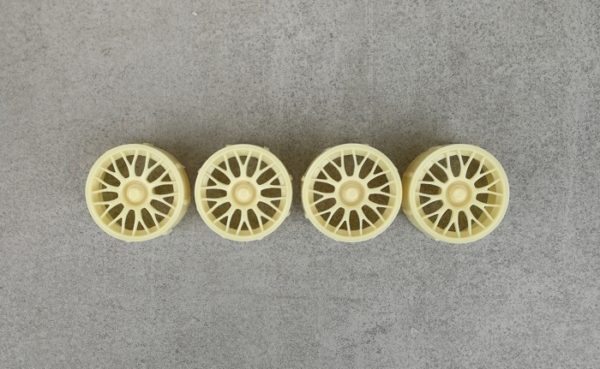 FERRARI 333 SP - Rims BBS (1) 1/18
