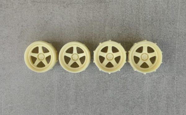 FERRARI 333 SP - Rims LM 1998 "Risi" 1/18