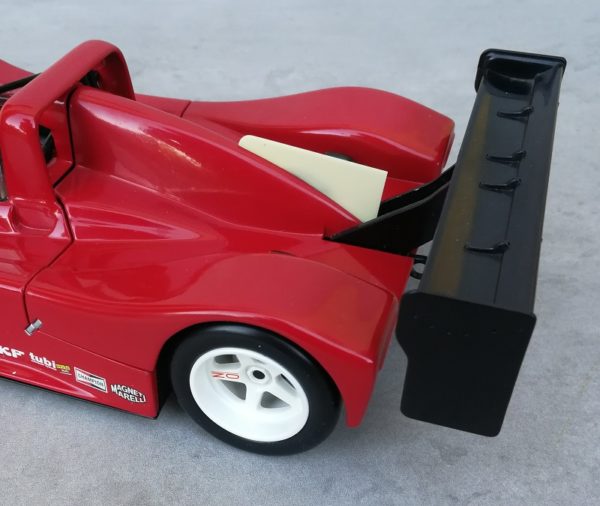 FERRARI 333 SP - Shark fin 1/18