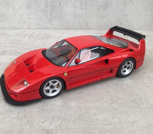 FERRARI F40 LM Rosso Corsa 1989 GT Spirit 1/18