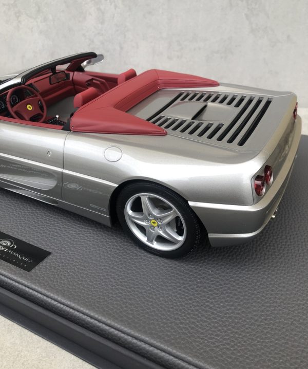 FERRARI F355 Spyder Titanio Silver Top Marques 1/12 - Image 4