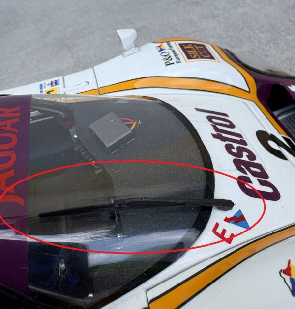 Windshield wiper "Jaguar XJR-9 - 1/18 - Image 2
